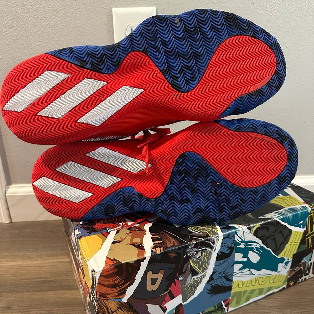 ADIDAS D.O.N. Issue #1 Amazing Spider Man. Size 12. - Picture 2 of 7